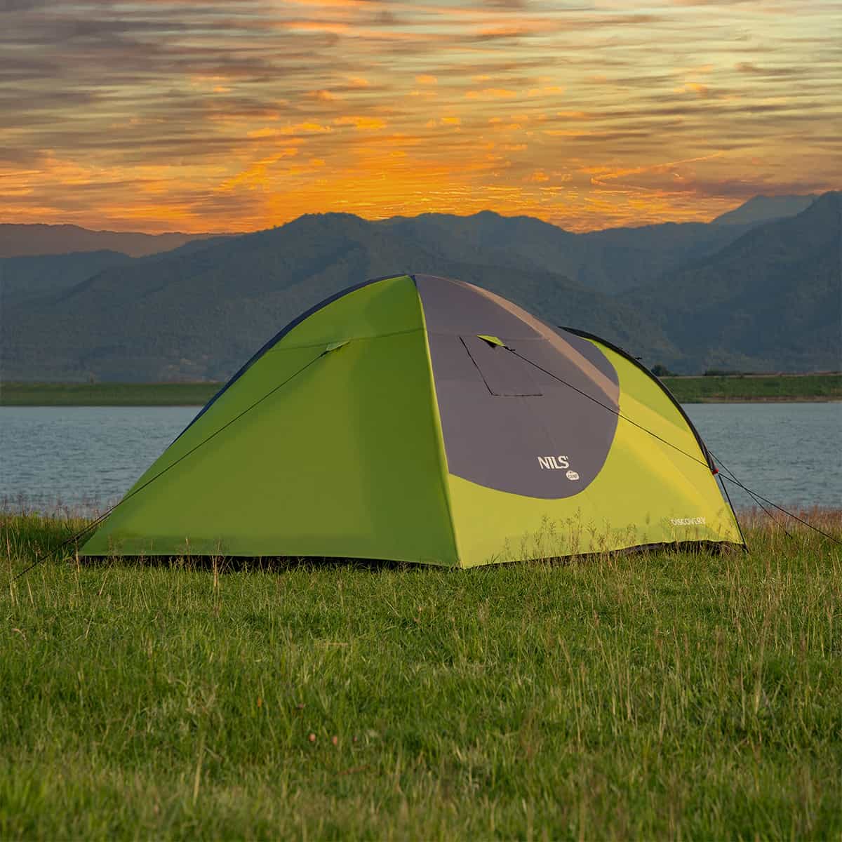 Nils Camp Discovery - green-gray camping tent for 4 people 6