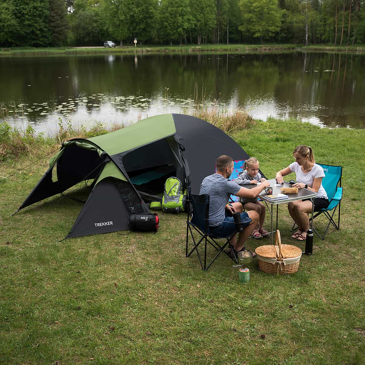 Nils Camp NC6012 Trekker - 4-person camping tent ideal for weekends 10