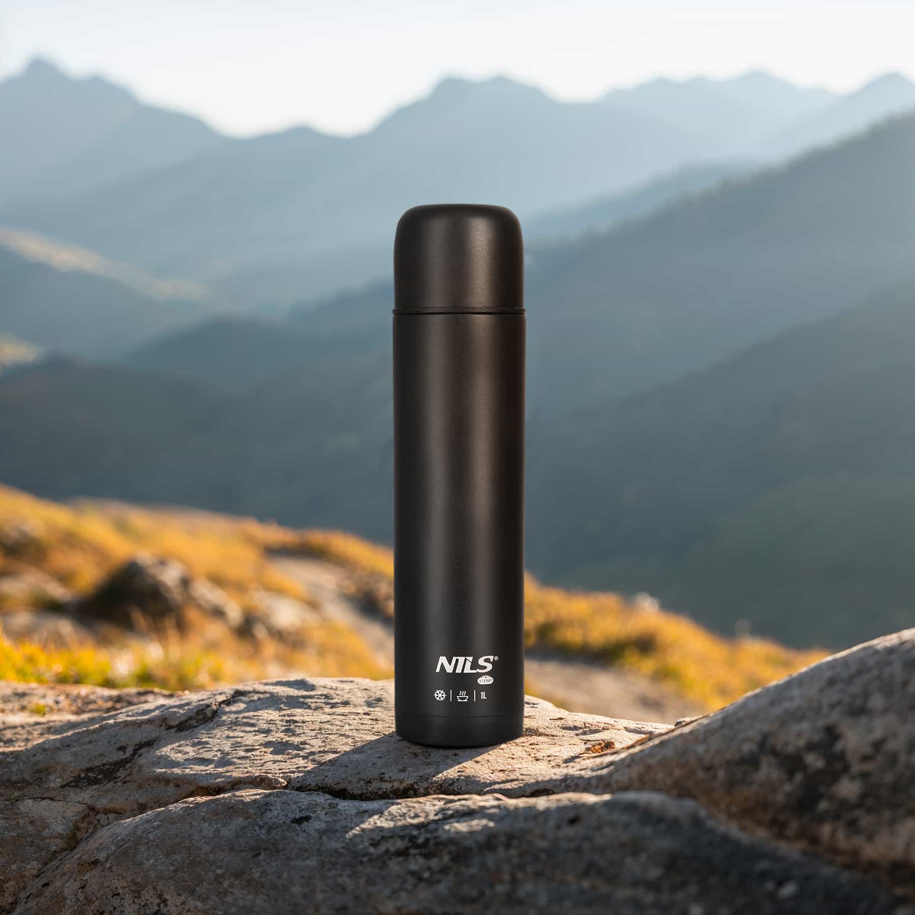 Nils Camp NC3804 Travel thermos 1000 ml black - reliable companion for every trip 4