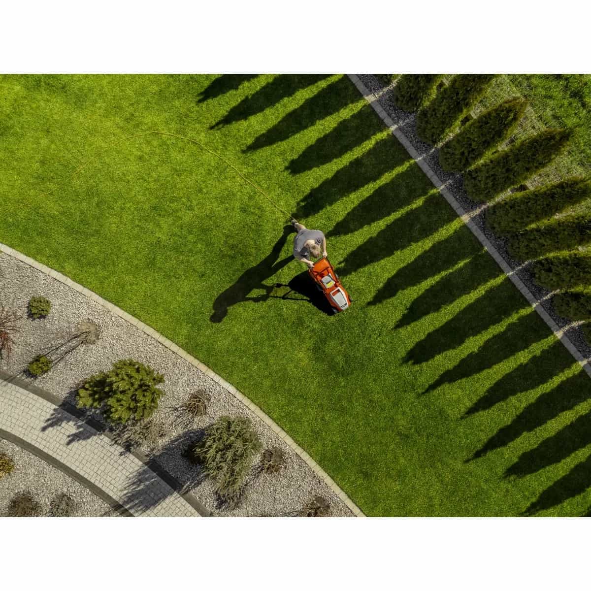 Electric lawnmower 36cm 1600W - perfect for your garden 4