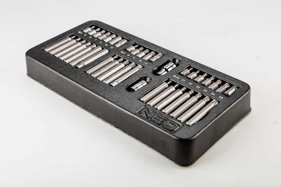 NEO Screwdriver bits 30-75 mm - 40 pcs set for professionals 3