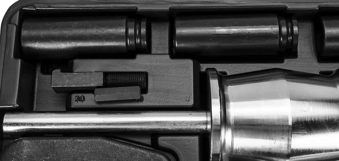 Injector puller set with slide hammer - tool set for professionals 10