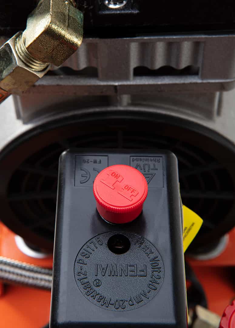 Oil-free compressor 12 l - clean air in hygienic conditions 8