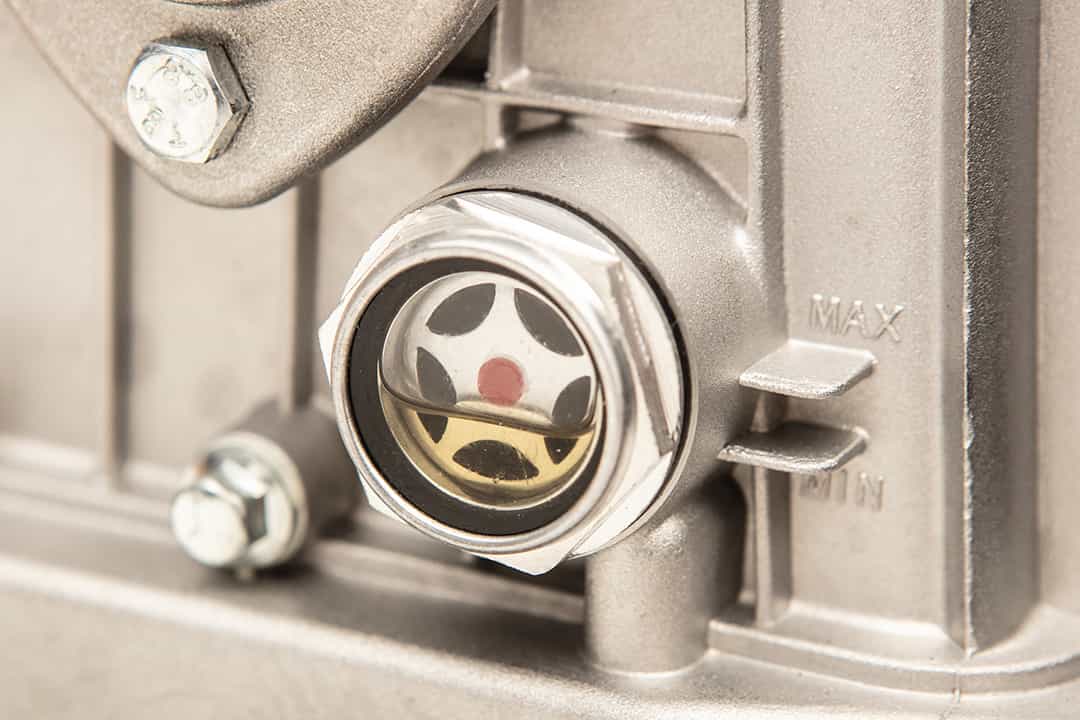 Oil compressor 150l - essential in every workshop 8