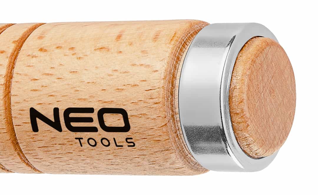 NEO 32 mm Steel Chisel with Wooden Handle - precise woodworking tool 9
