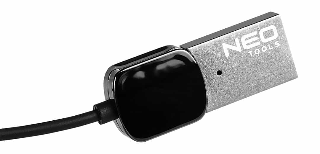 NEO TOOLS AUX-USB Car Transmitter with Bluetooth - perfect for the car 8