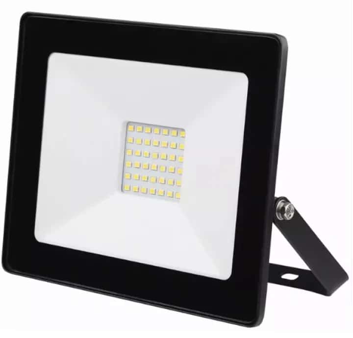 Luxora LED Floodlight 30W - Energy-efficient lighting for your home and garden