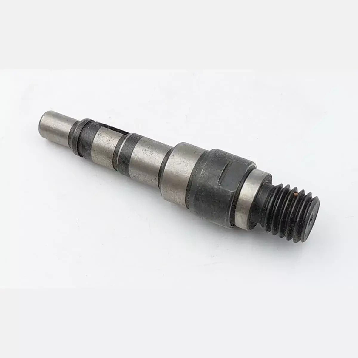 Spindle - traditional spinning tool