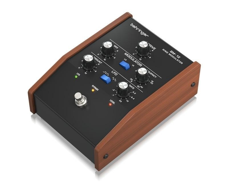 Behringer BM-11M - Low Pass Filter Guitar Effect