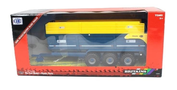 TOMY Britains Kane Tri-Axle Agricultural Trailer - Perfect for playing on the farm