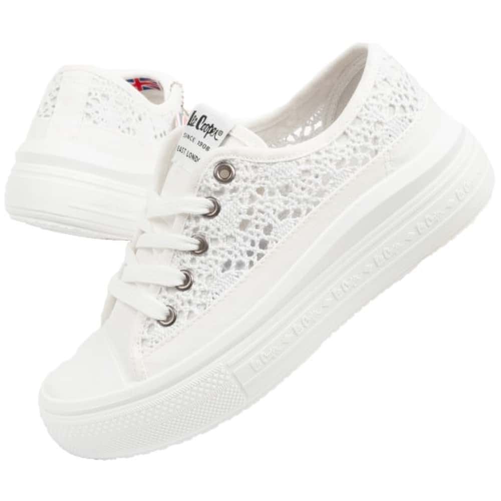 Shoes D. White women's sports shoes - ideal for everyday
