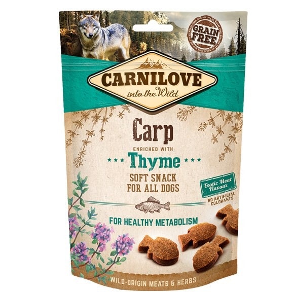 CARNILOVE Soft dog treats Carp and Thyme - a reward for your pet