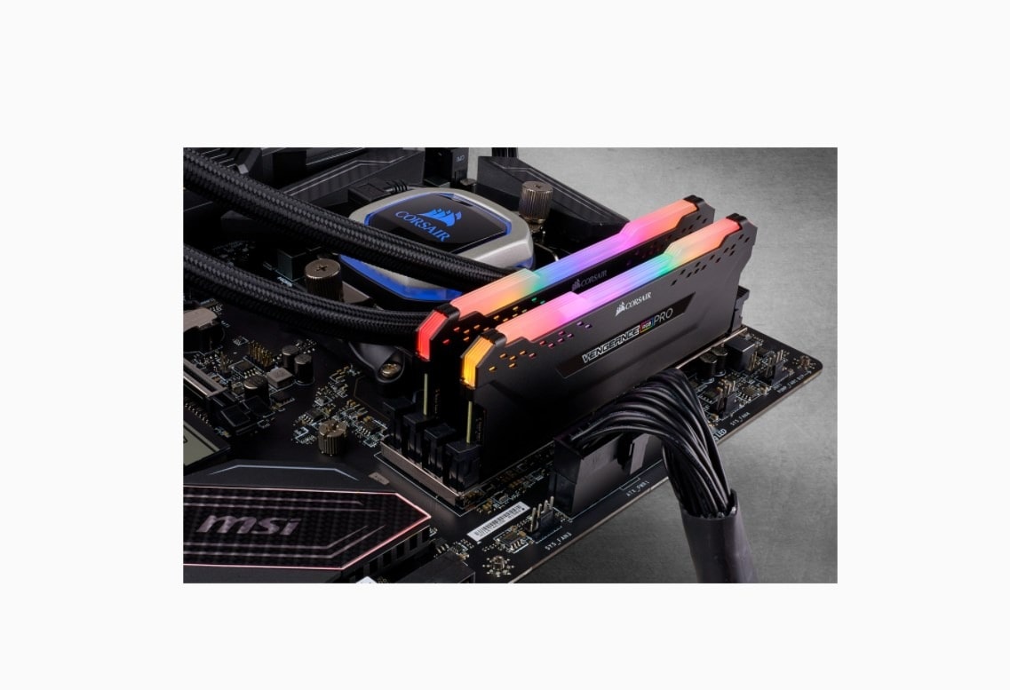 Corsair Vengeance RGB Pro - DDR4 RAM 32GB 3200MHz - Perfect for gaming