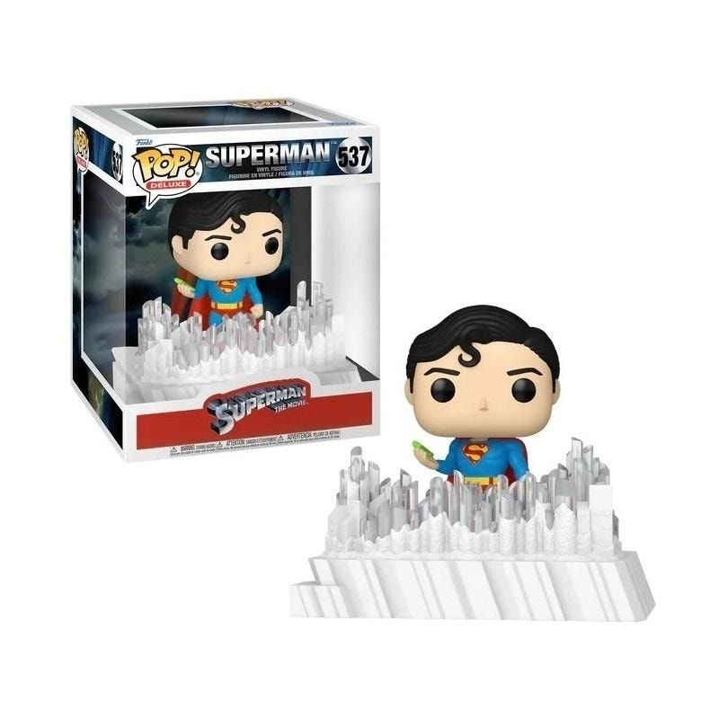Funko POP Superman - Collectible figure ideal for fans