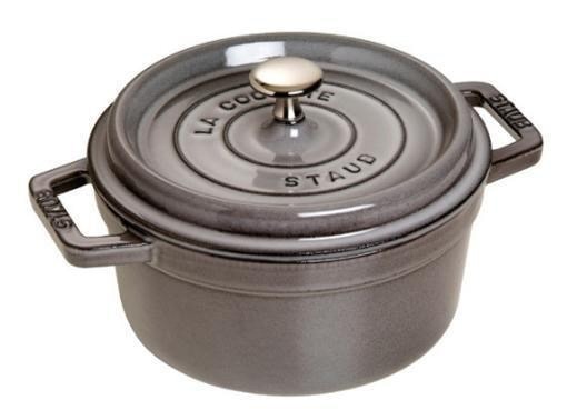 Staub Cocotte - Cast iron pot 24 cm black - ideal for stewing