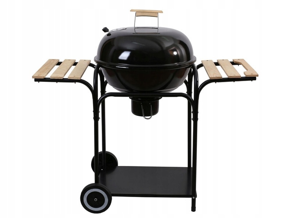 Spherical grill with shelf - ideal for summer evenings