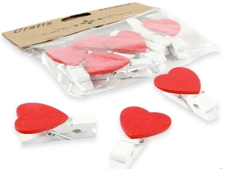 Wooden clothespins with heart - ideal for decorations and crafts