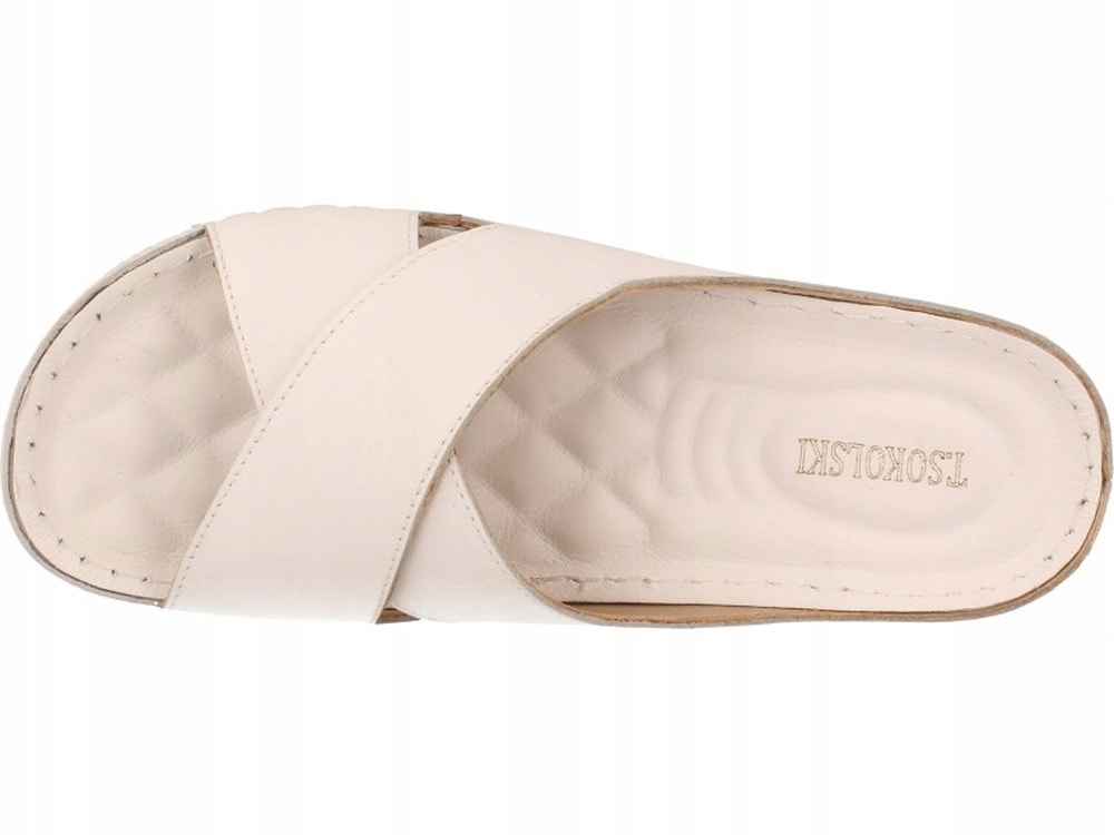 SOKO Women's Flip-Flops D.S24-386 - Black, perfect for summer