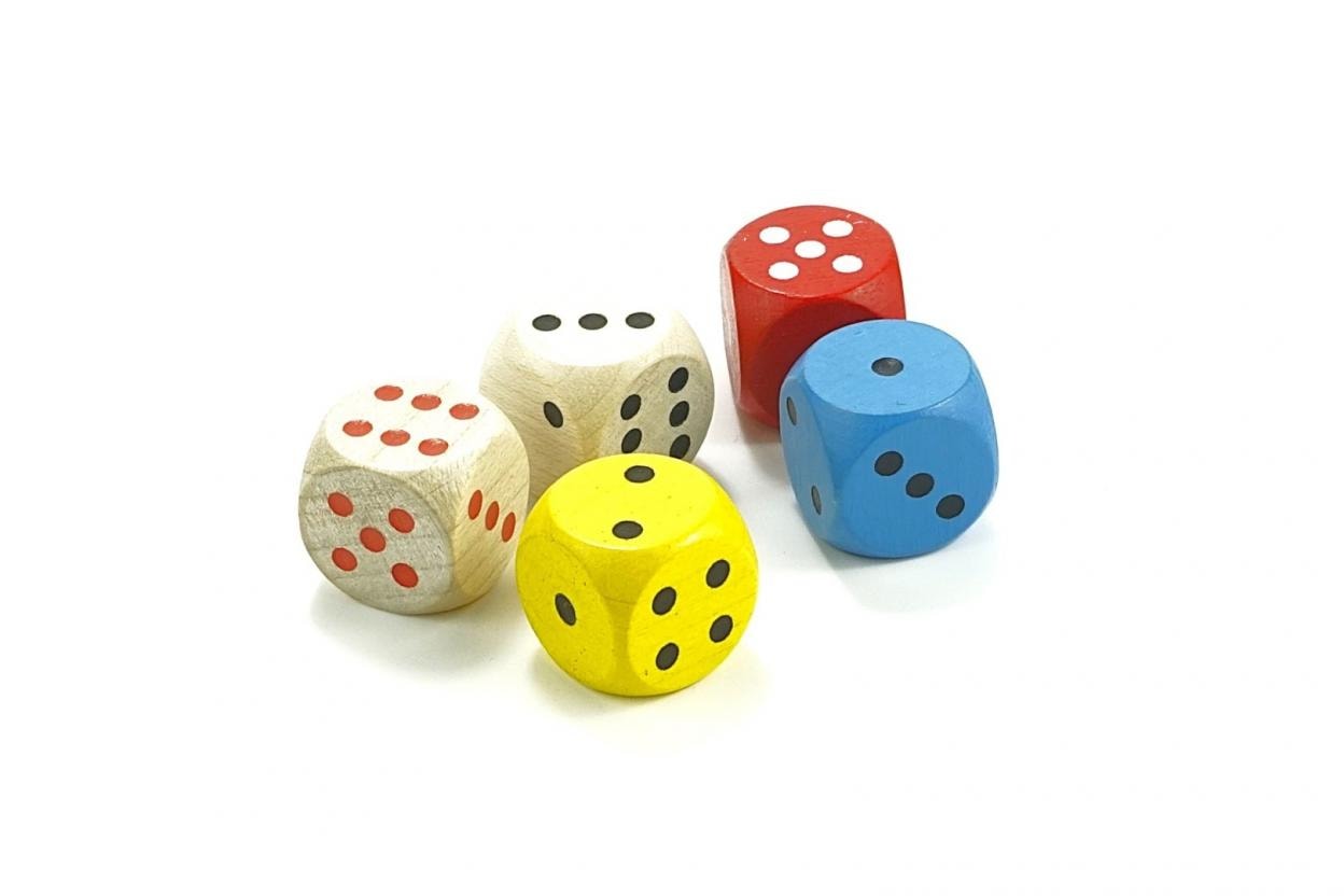 Abino Wooden Game Dice 16 mm - Various Colors for Fun