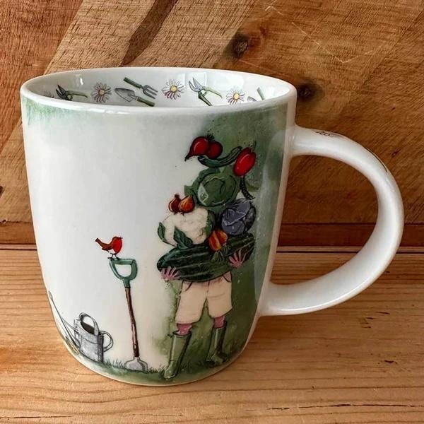 M97 Gardener Mug with vegetables - perfect gift
