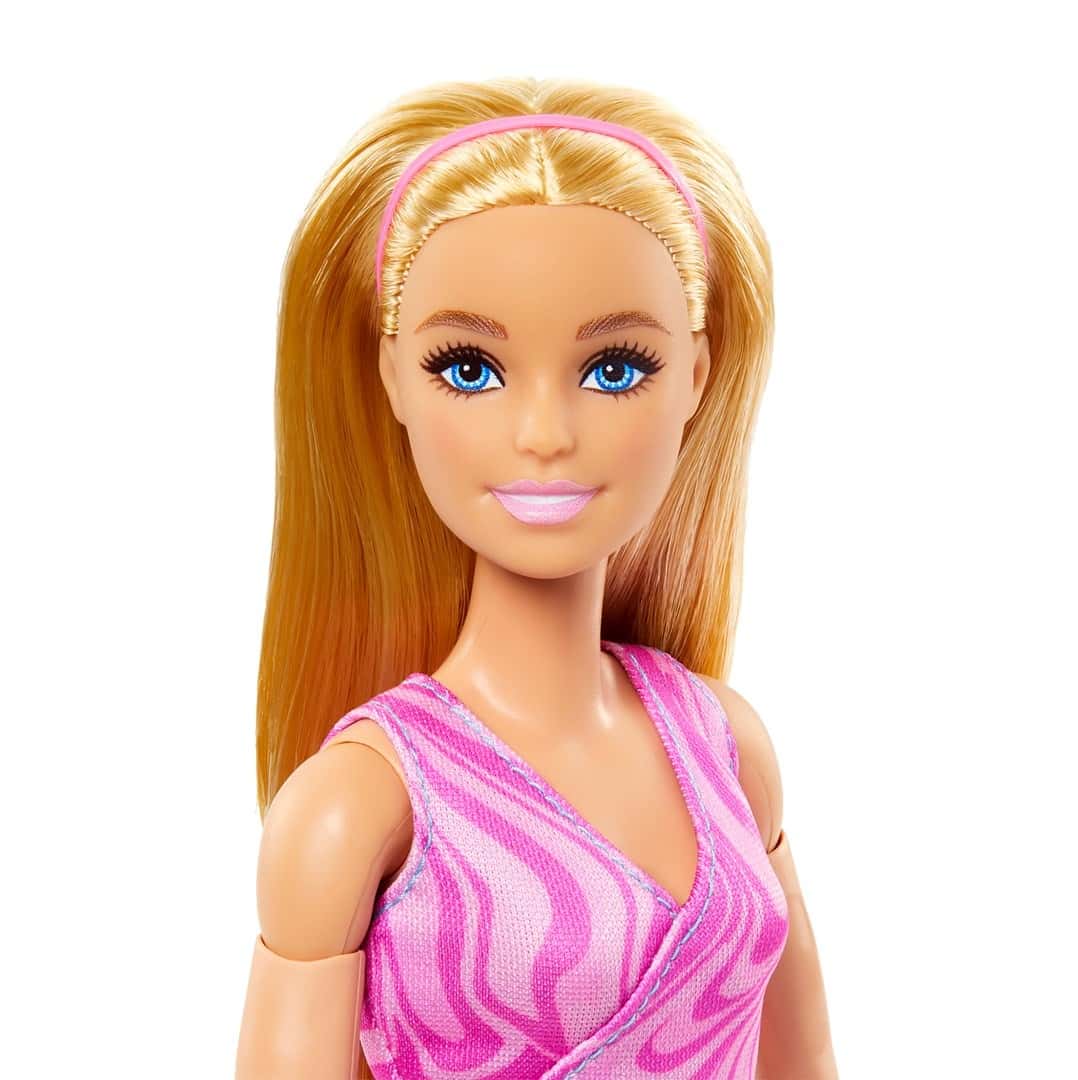 Barbie HRH27 Made to Move Doll - ideal for creative play