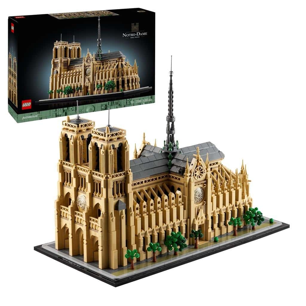 LEGO Architecture Notre-Dame de Paris 21061 - build your own cathedral