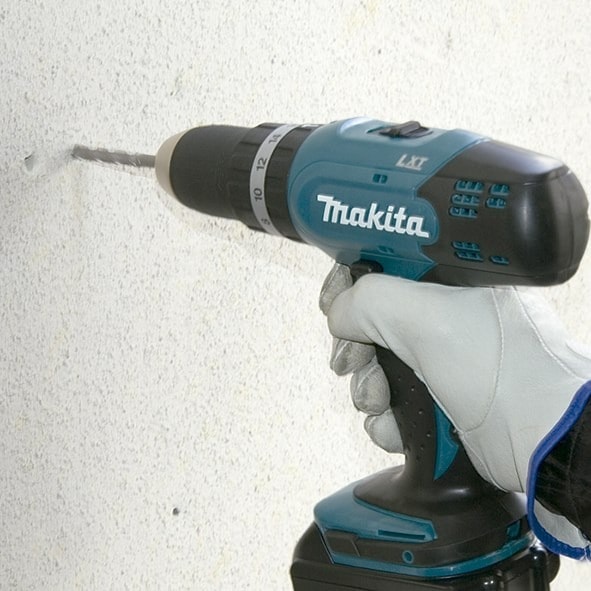 Makita DHP453RFE - Cordless Hammer Drill Driver 18V - reliable tool for everyone
