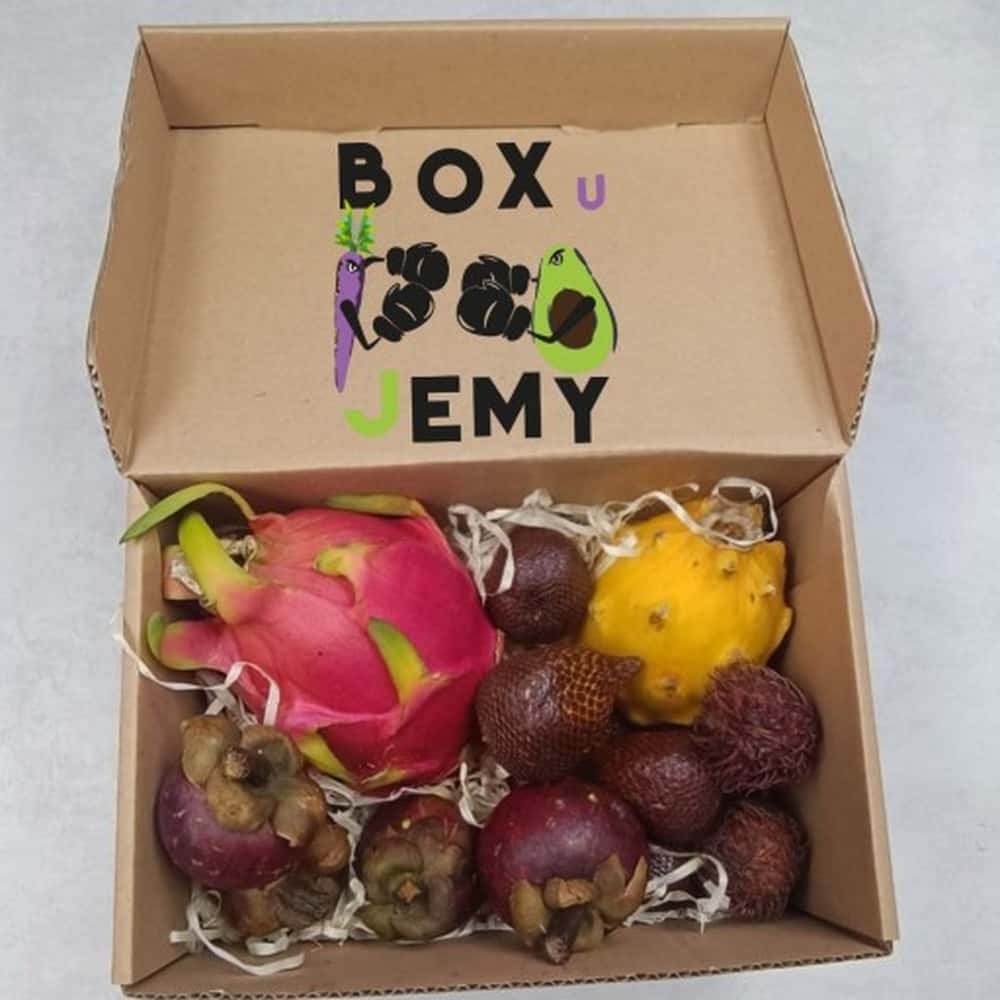 Mangosteen Indonesia - Exotic fruit 4 pieces