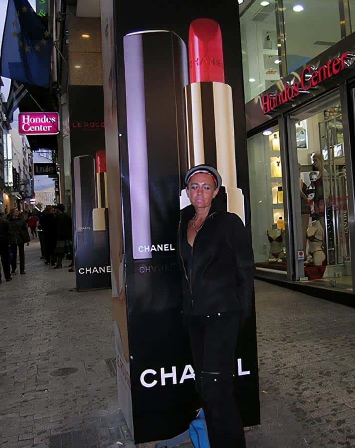 Mariola Przyjemska - Exhibition catalog: Consumption, construction and melancholy