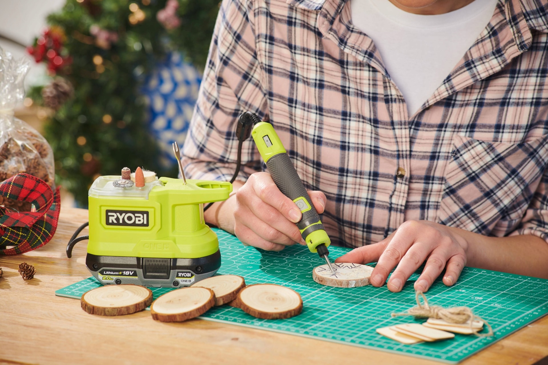 Ryobi ONE+ High-Speed Rotary Tool - versatile tool for precise work
