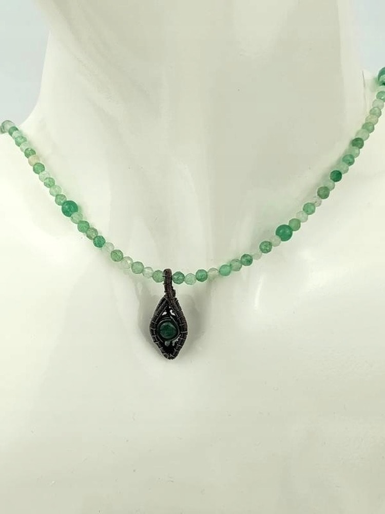 Aventurine Scale Necklace - Elegance and Harmony in One