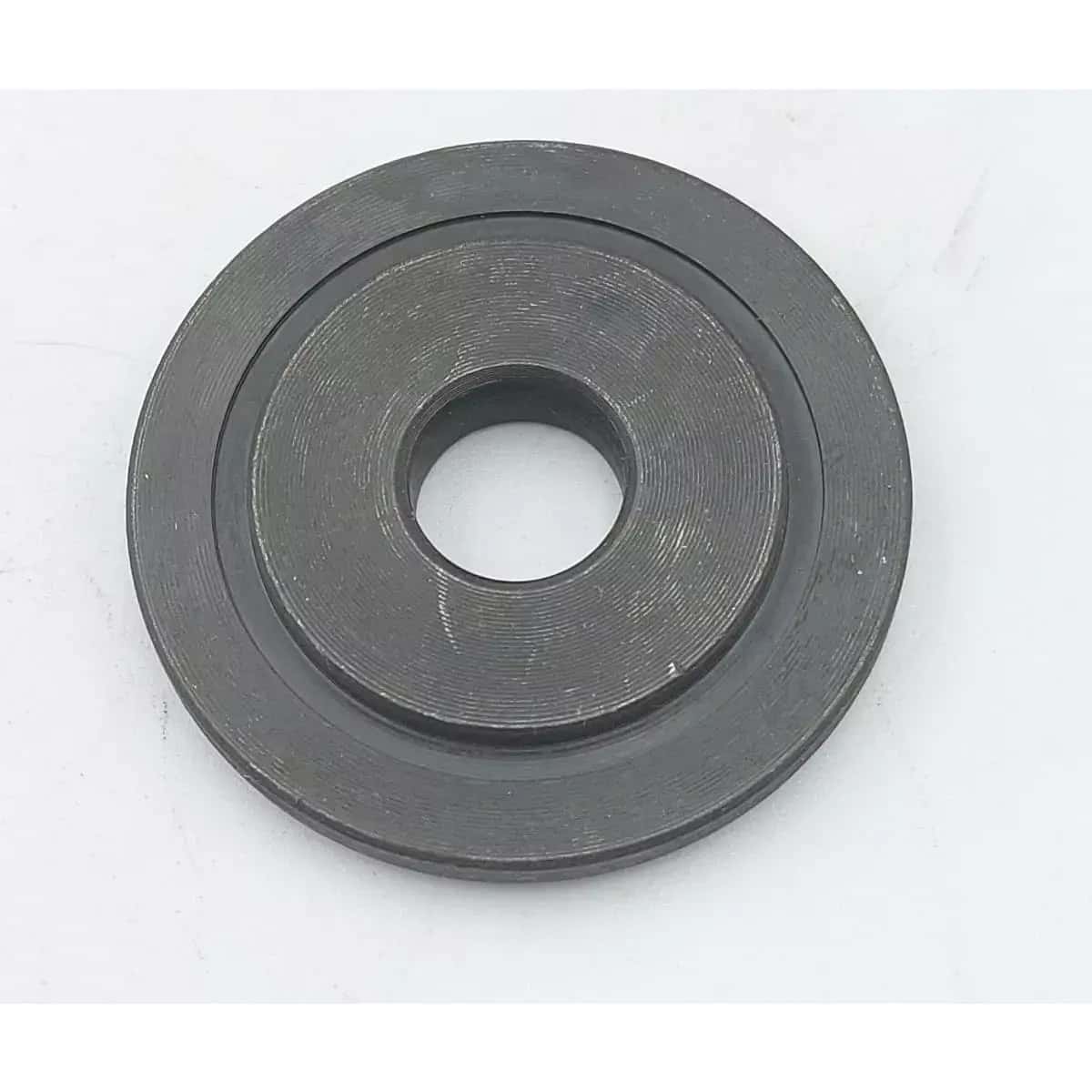 Metal retaining ring - reliable fastening element