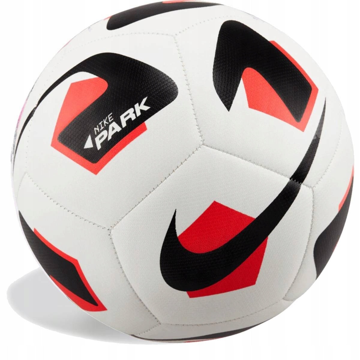 Nice Park Ball white size 5 - perfect for playing in the park