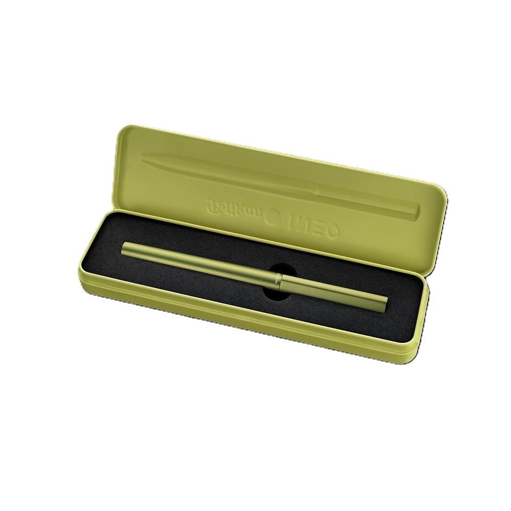 Pelikan Ineo Elemente Green Oasis - Fountain pen with case