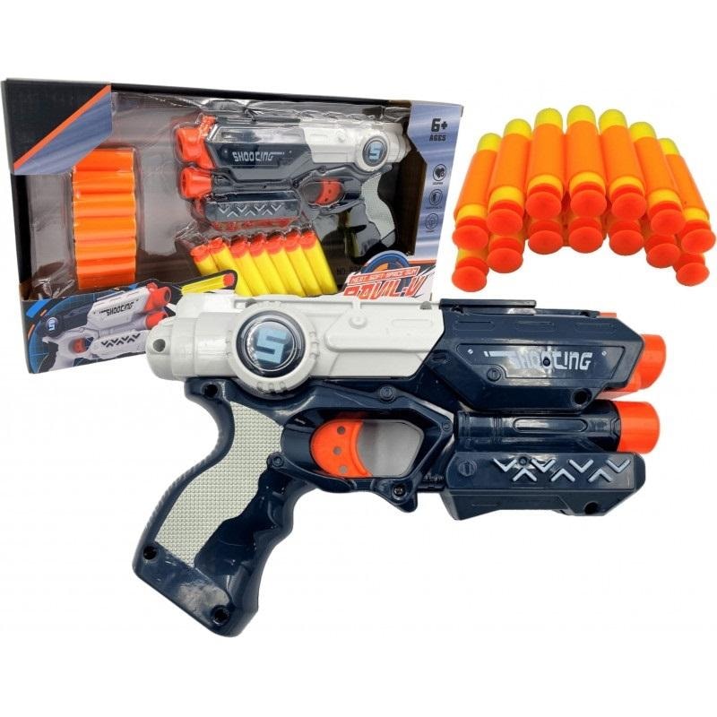 Toy gun with accessories - the perfect gift for little adventure fans!