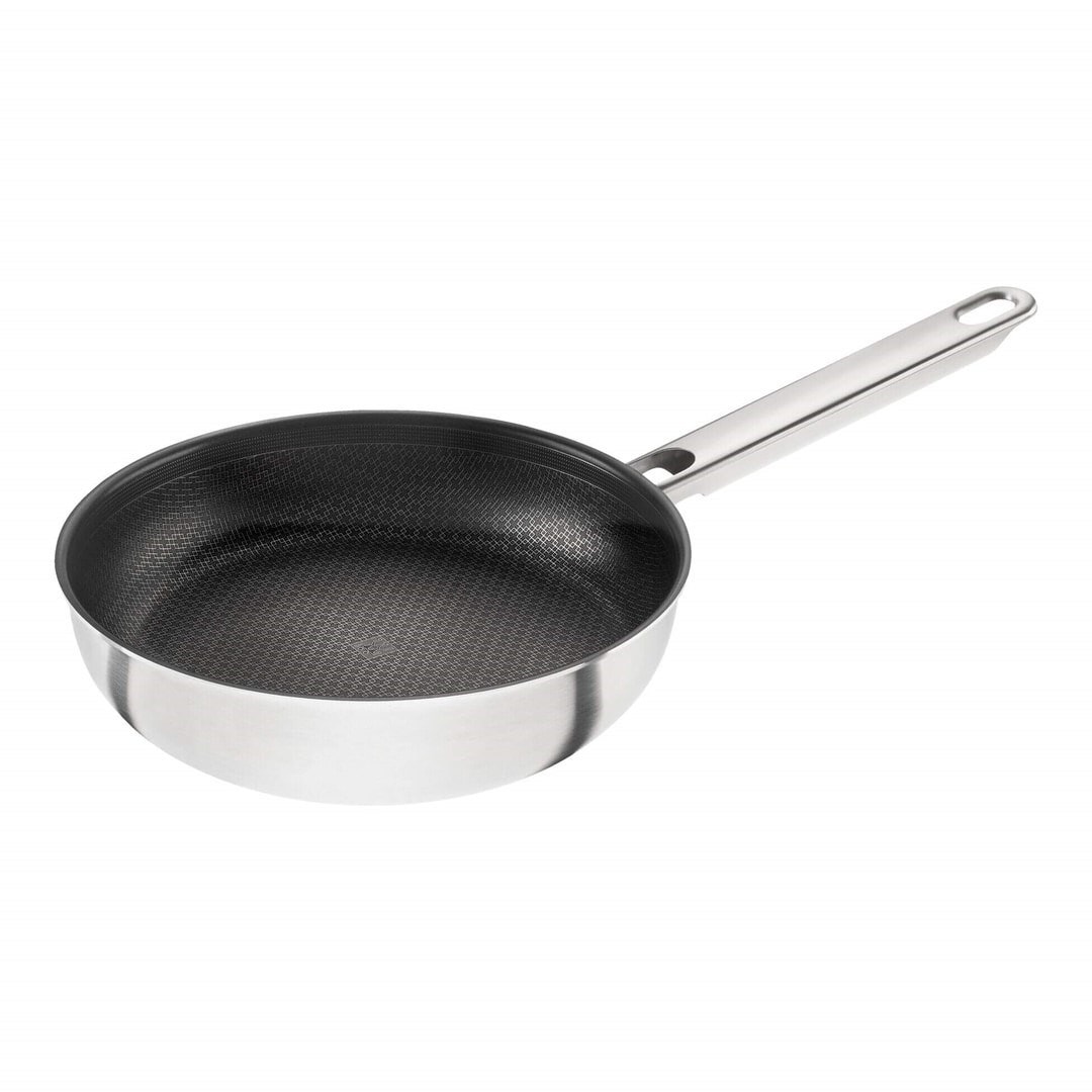 ZWILLING JOY PLUS Shallow frying pan 20 cm - ideal for your kitchen