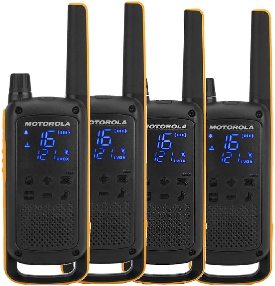 Motorola T82 Extreme Quad - Radios 4 pieces - reliable communication