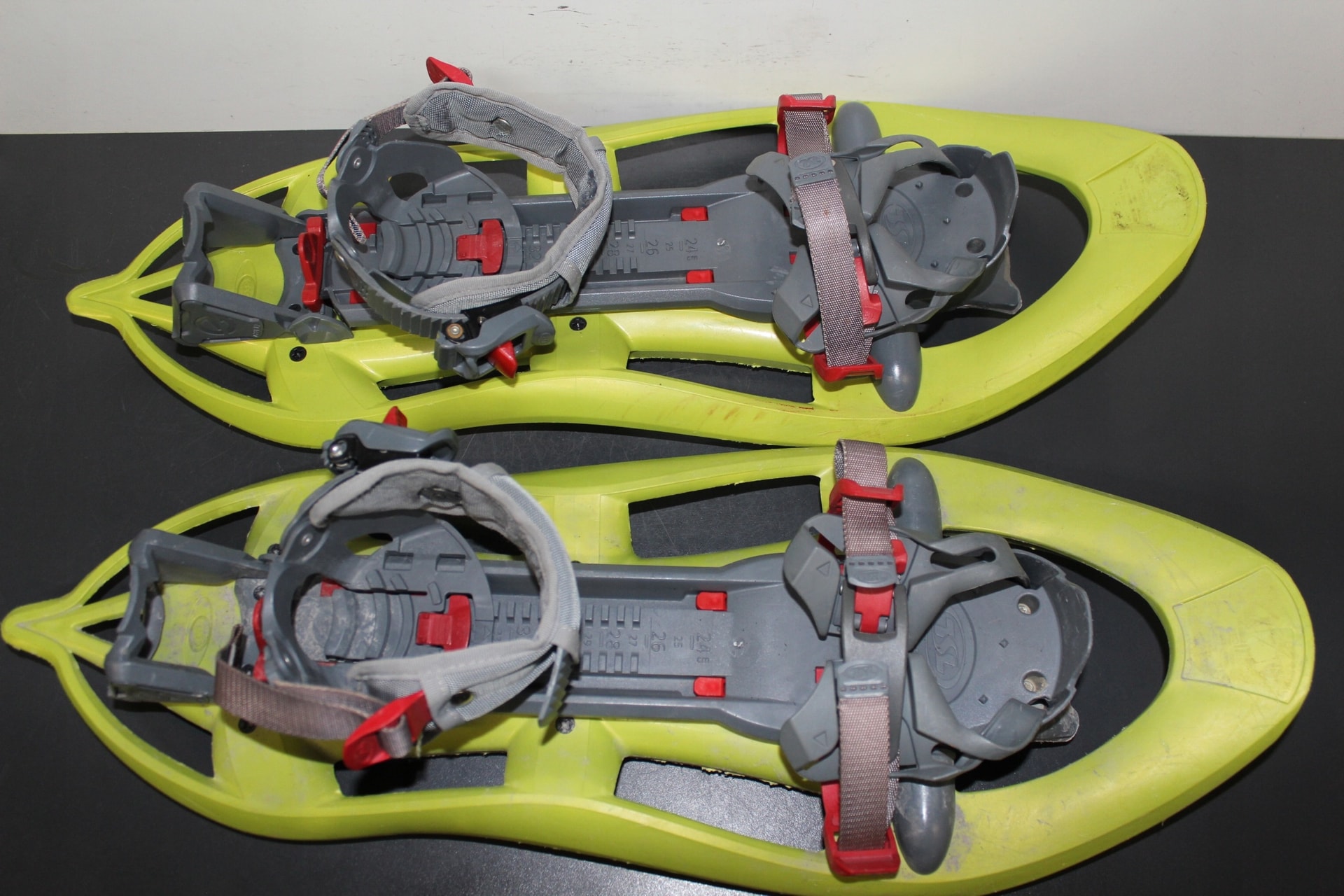 TSL Snowshoes 325 Original 2-sapin-uni - perfect for winter hikes