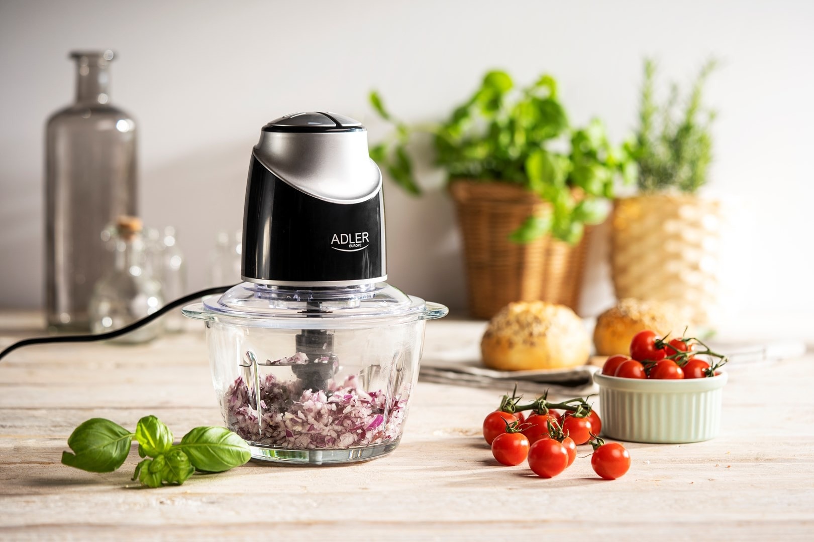 Adler Chopper with Glass Bowl AD 4082 - ideal for chopping vegetables