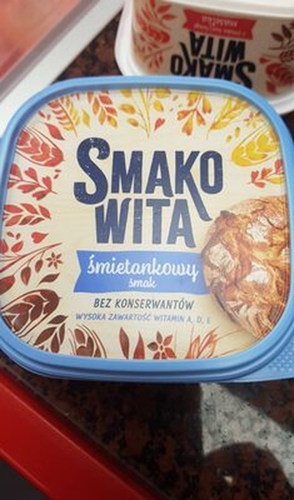 Smakowita Cream with cream flavor 450g - perfect for desserts