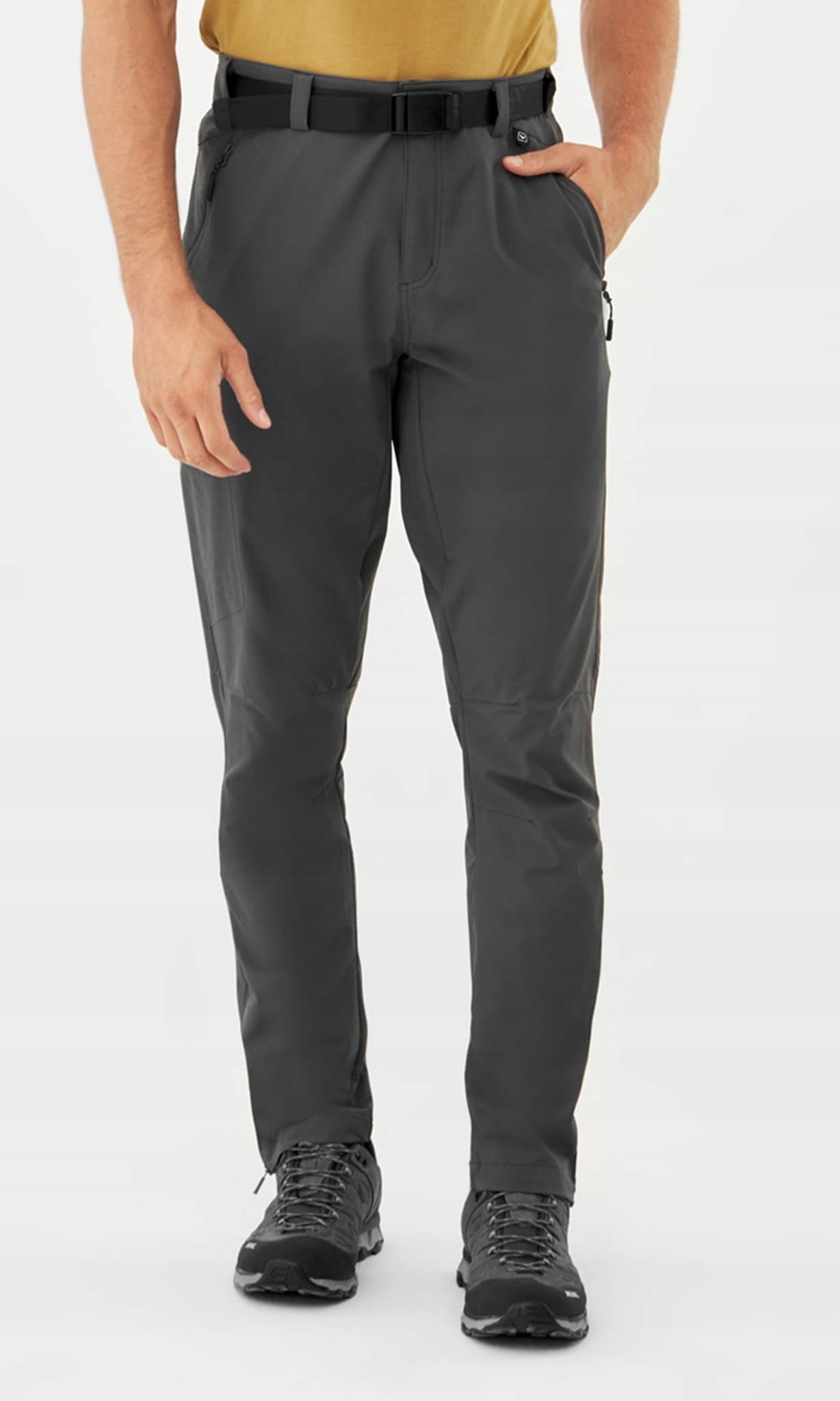 Men's Outdoor Graphite Trousers - Comfort and Style on the Trail