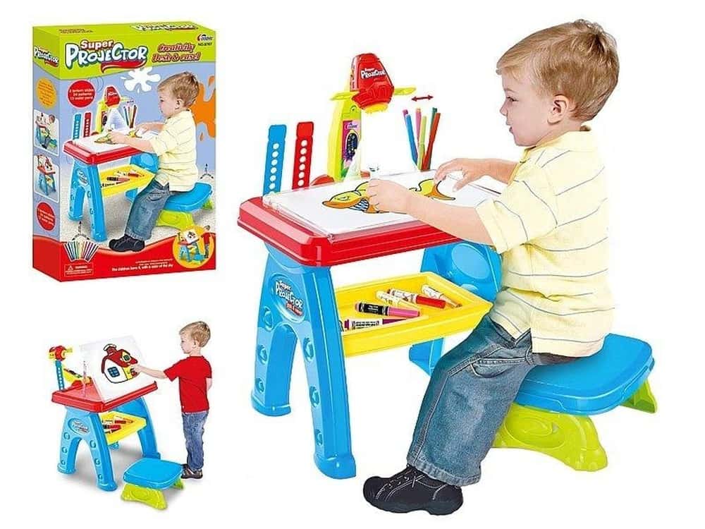 Educational table with projector and chair - perfect set for learning and fun
