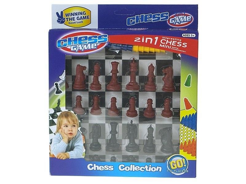 Classic wooden chess set - perfect as a gift