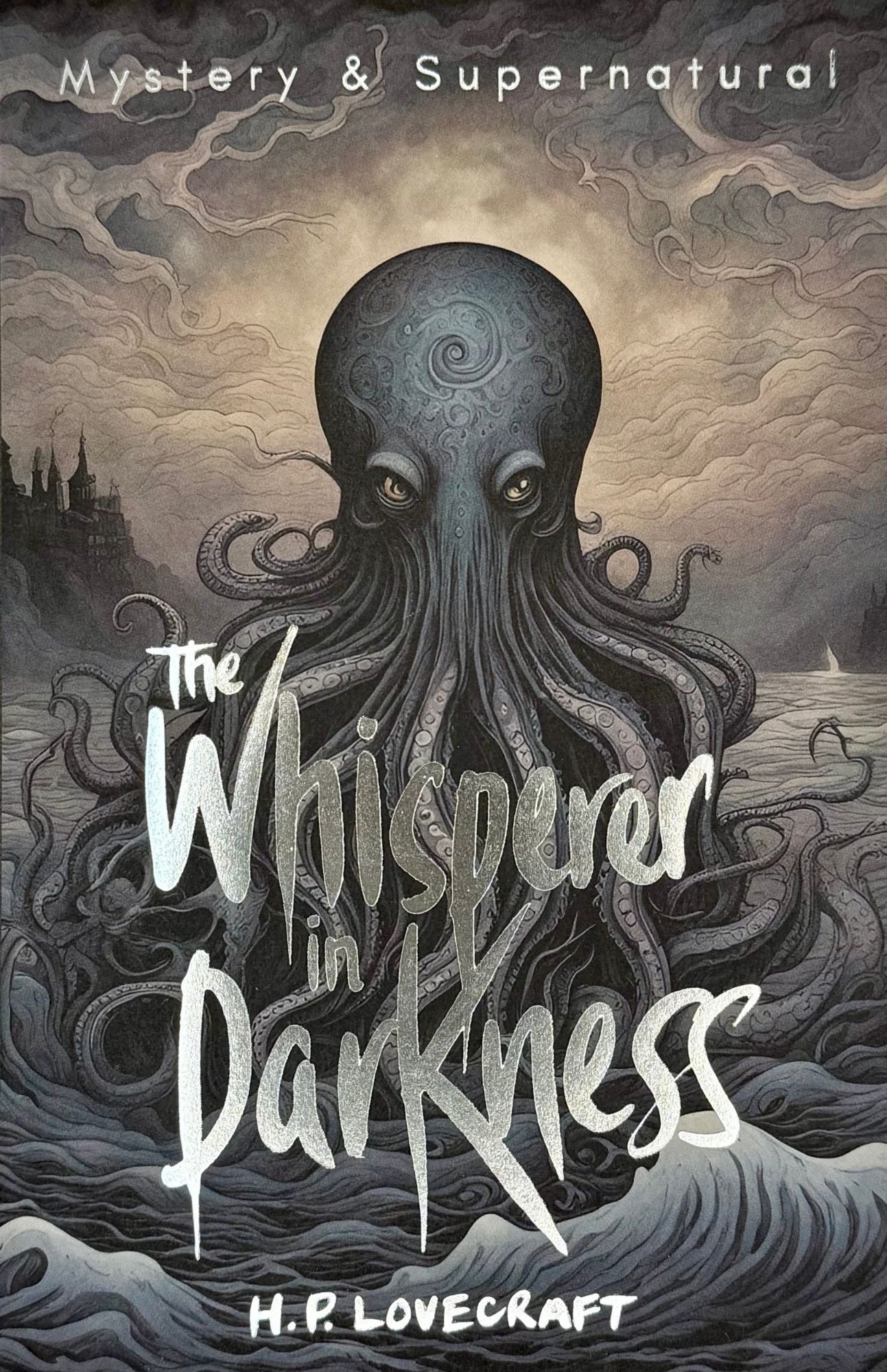 The Whisperer in Darkness. Wordsworth Tales of Mystery & The Supernatural wer. angielska