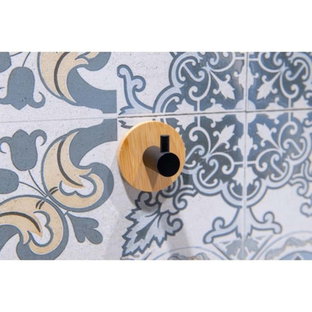 Single wall hanger with bamboo elements - stylish addition to your home