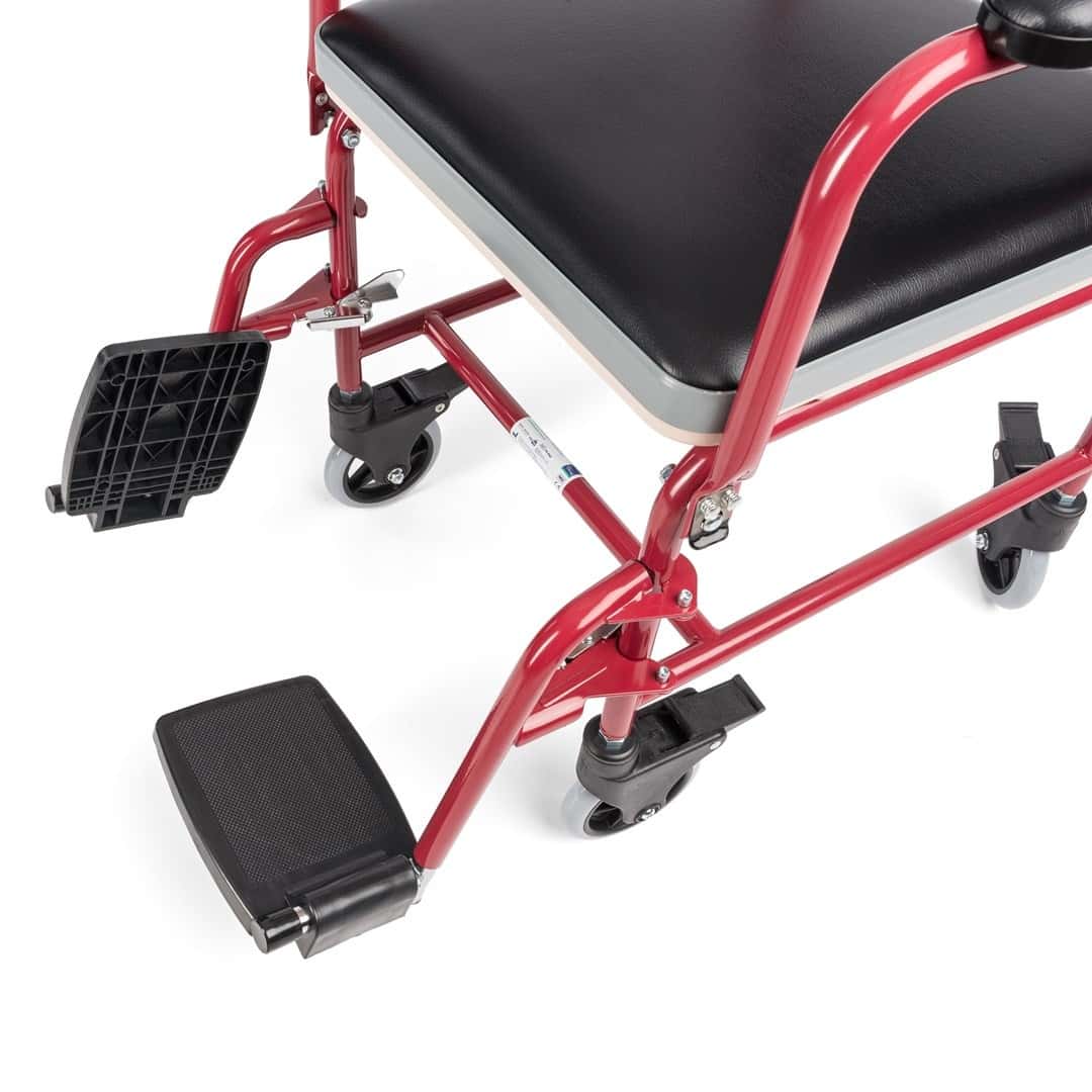 Toilet transport chair FS 692 - comfort and safety