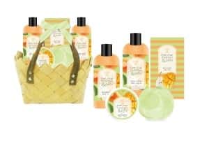Aurora Bath and Shower Set Mango & Pear - 5 pieces perfect as a gift