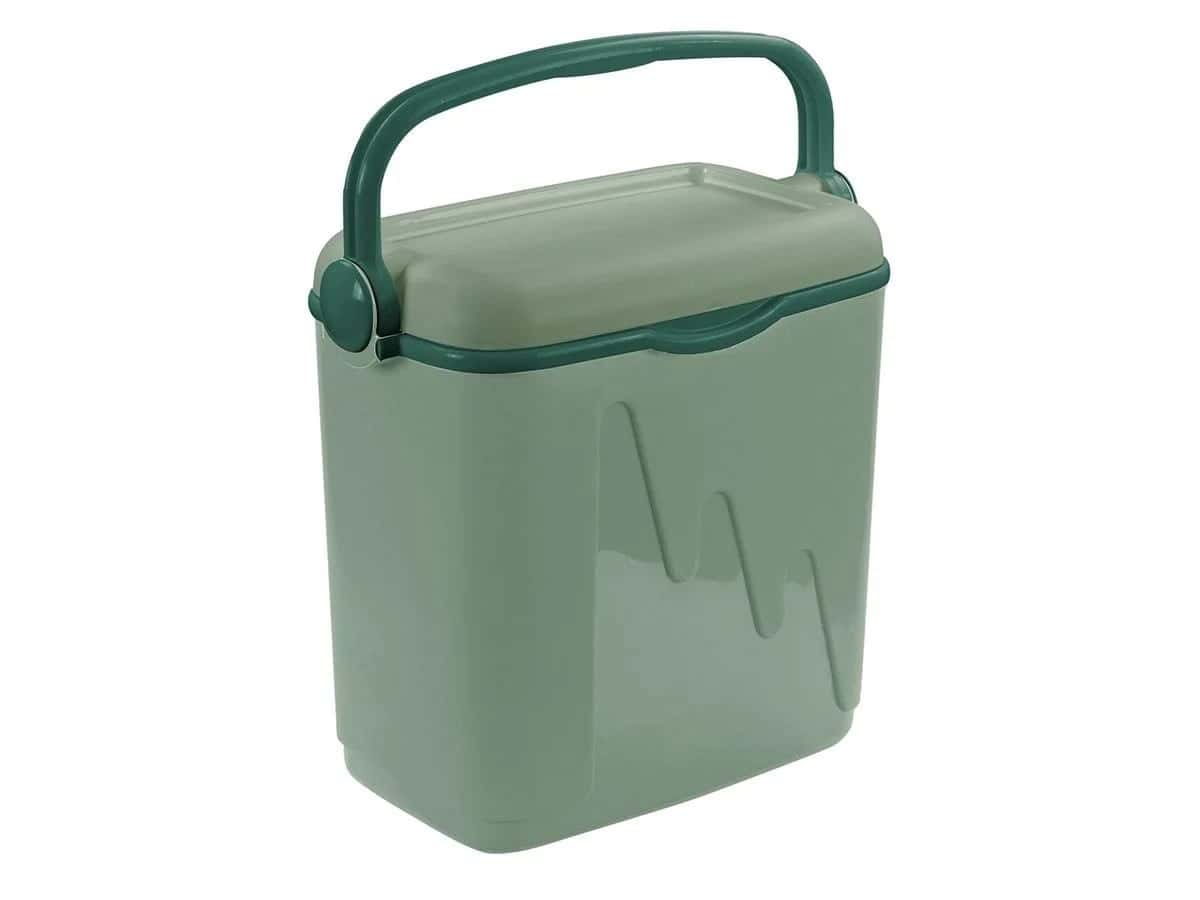 Curver 20L green cooler - perfect for picnic